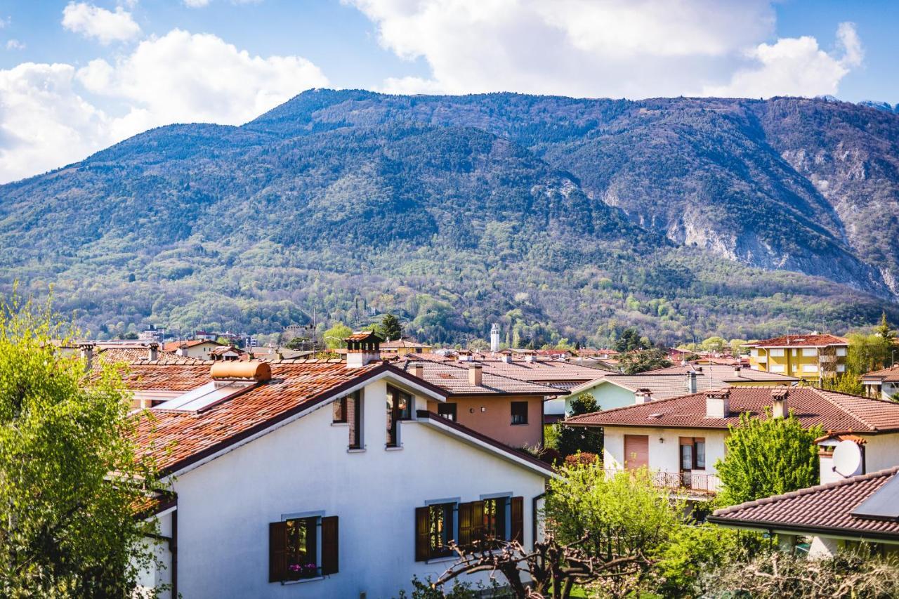 Appartamento Borgo Peschiere Маниаго Экстерьер фото