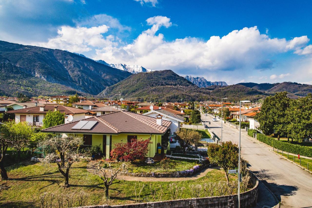 Appartamento Borgo Peschiere Маниаго Экстерьер фото